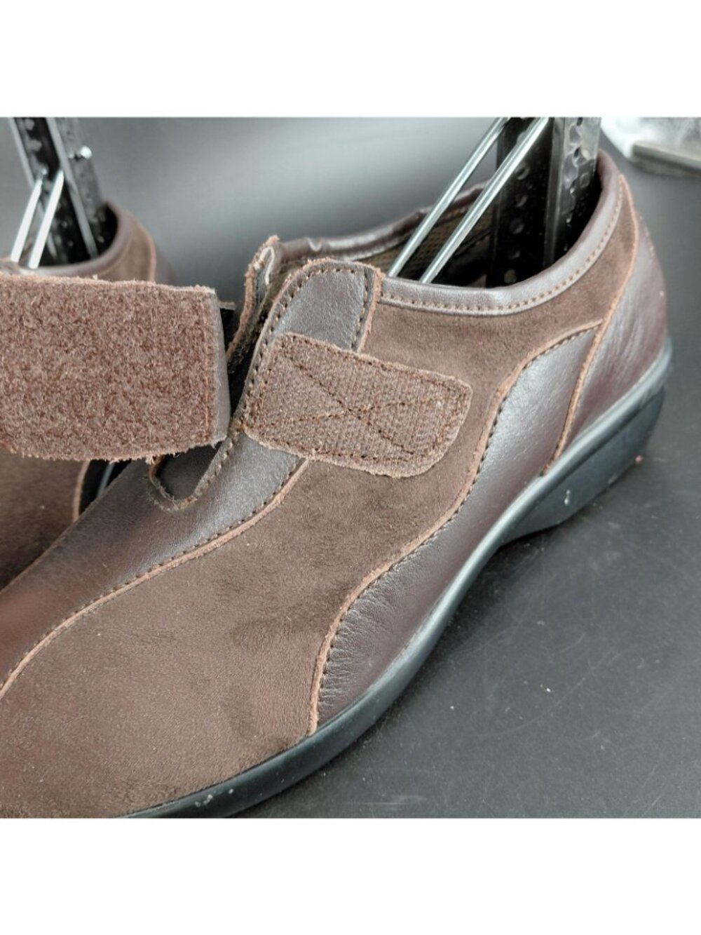 Propet Shoes Womens Size 6W Brown Leather Mary Jane Hook Loop Walking Comfort - Picture 8 of 15